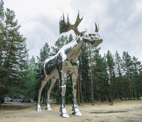 A Unique Blend of Art and Nature