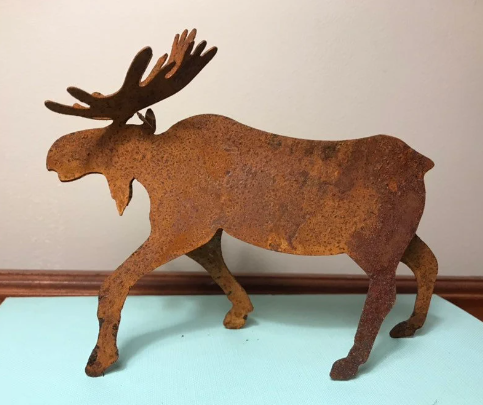 The Allure of Metal Moose Decor