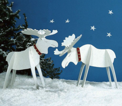  Tips for Incorporating Moose Art into Your Holiday Decor