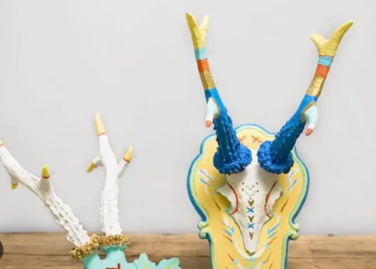 Artistic Techniques and Mediums Inspired by Antlers