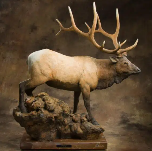 Choosing the Right Elk Sculpture for Your Space