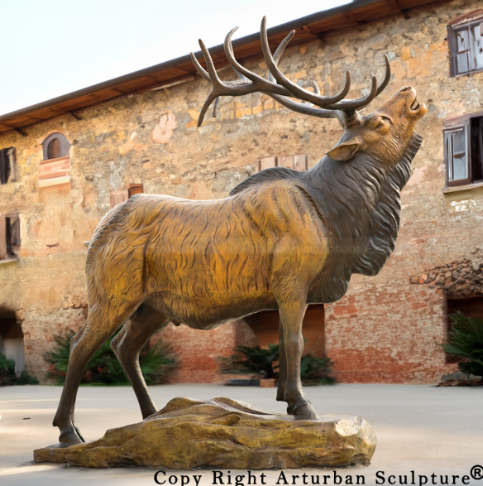 Best Materials for Outdoor Elk Art